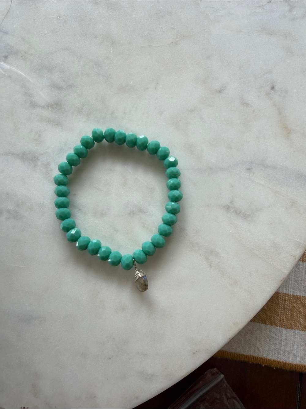 Faceted Turquoise-Green Beaded Stretch Bracelet with LabradoritCharm